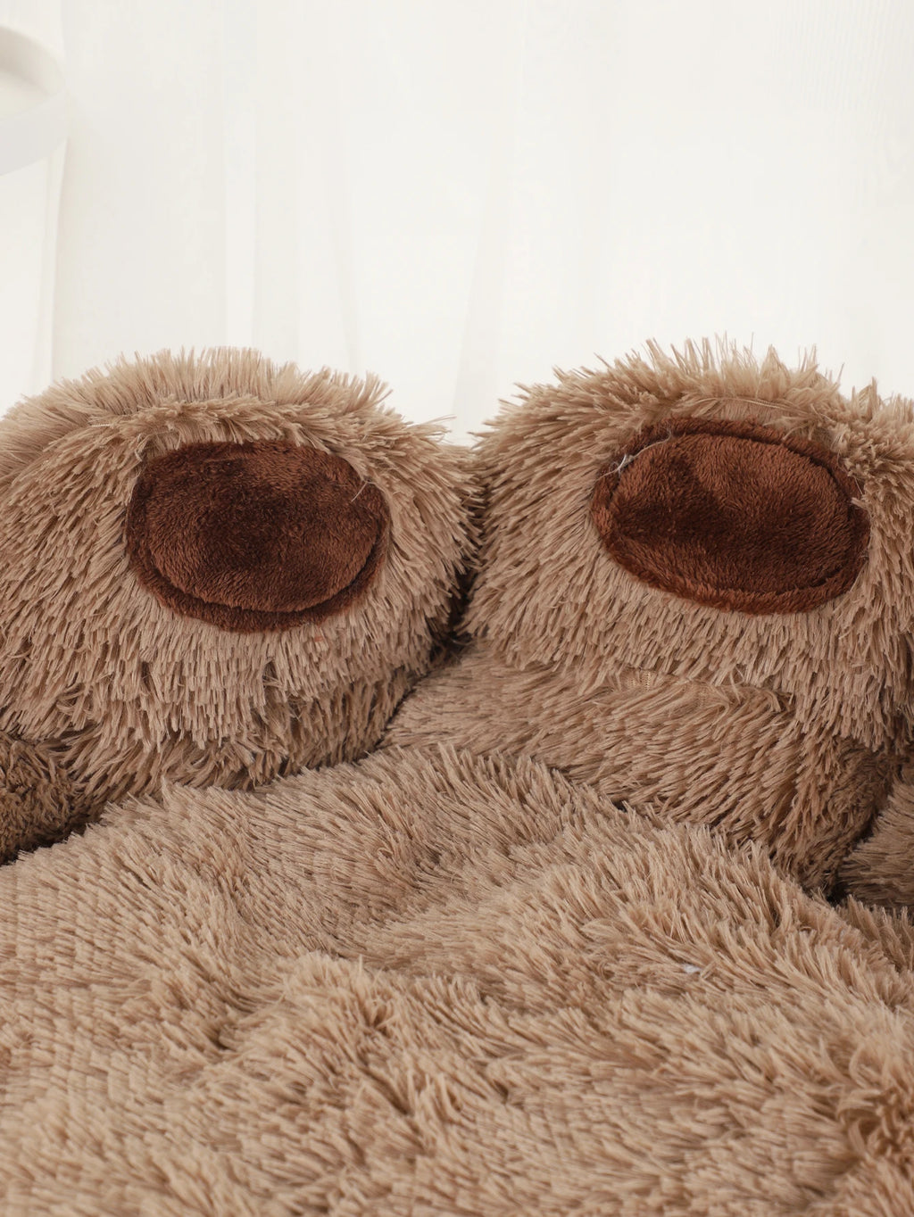 Fluffy Dog Bed Winter Warm Large Pet Products Small Sofa Baskets Pets Kennel Mat Puppy Cats Supplies Basket Blanket Accessories